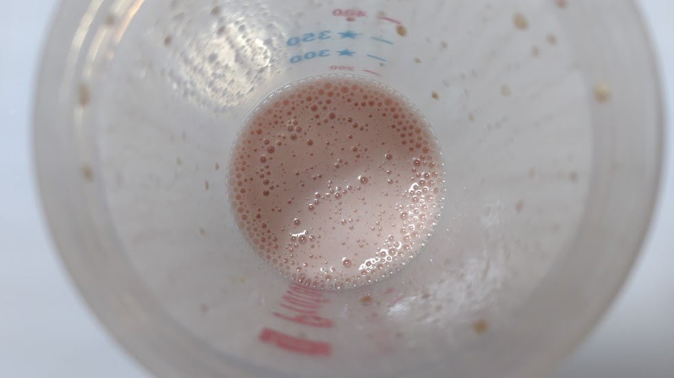 エクスプロージョンプロテイン【トロピカル味】|シェイク後のダマ